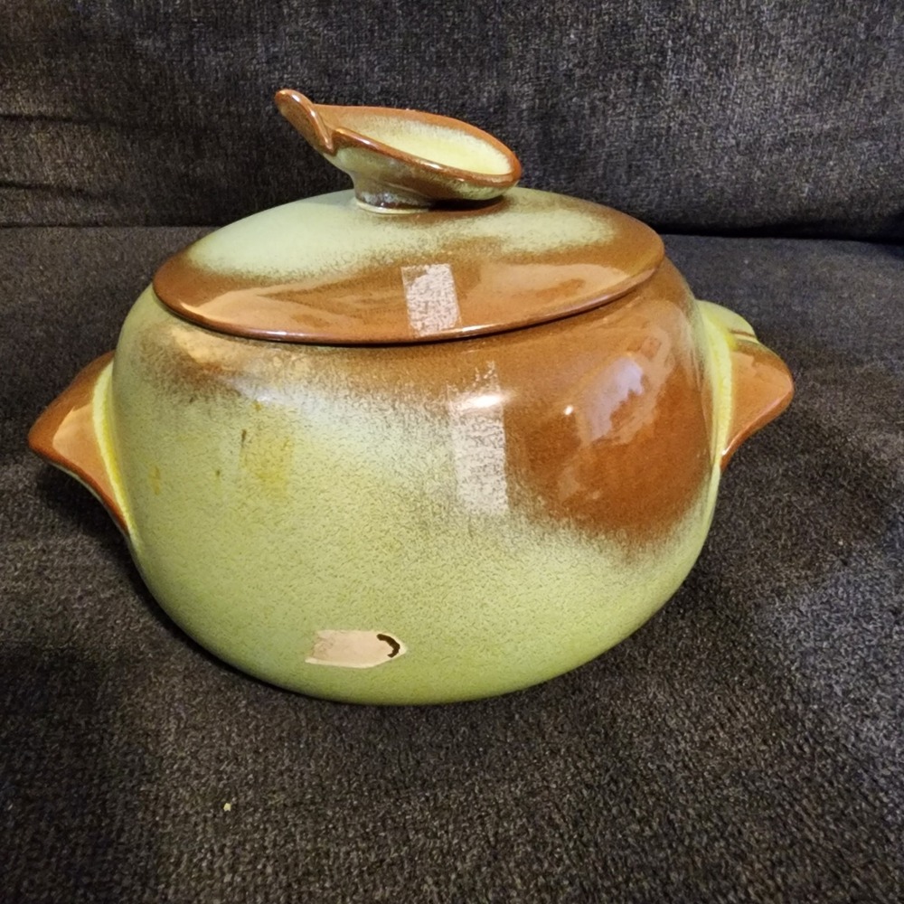 Vtg Prairie Green Frankoma 2 piece Lazy‎ Bones Bean Pot 4V 2 qt and Lid Sapulpa